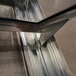 Beslag vor Westfalia Jalousi ruder Bus